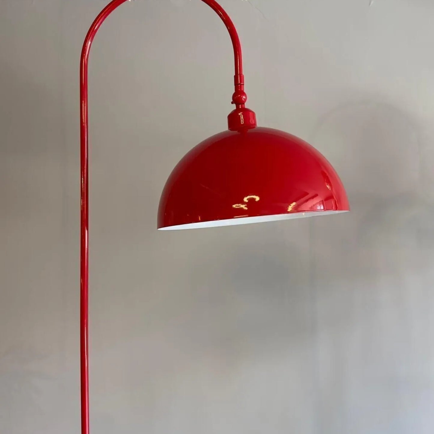 Stehlampe Moderne Stehlampe aus Metall mit E27, verstellbarer Lampenschirm