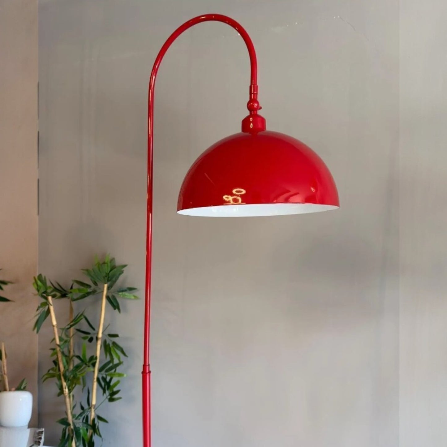 Stehlampe Moderne Stehlampe aus Metall mit E27, verstellbarer Lampenschirm