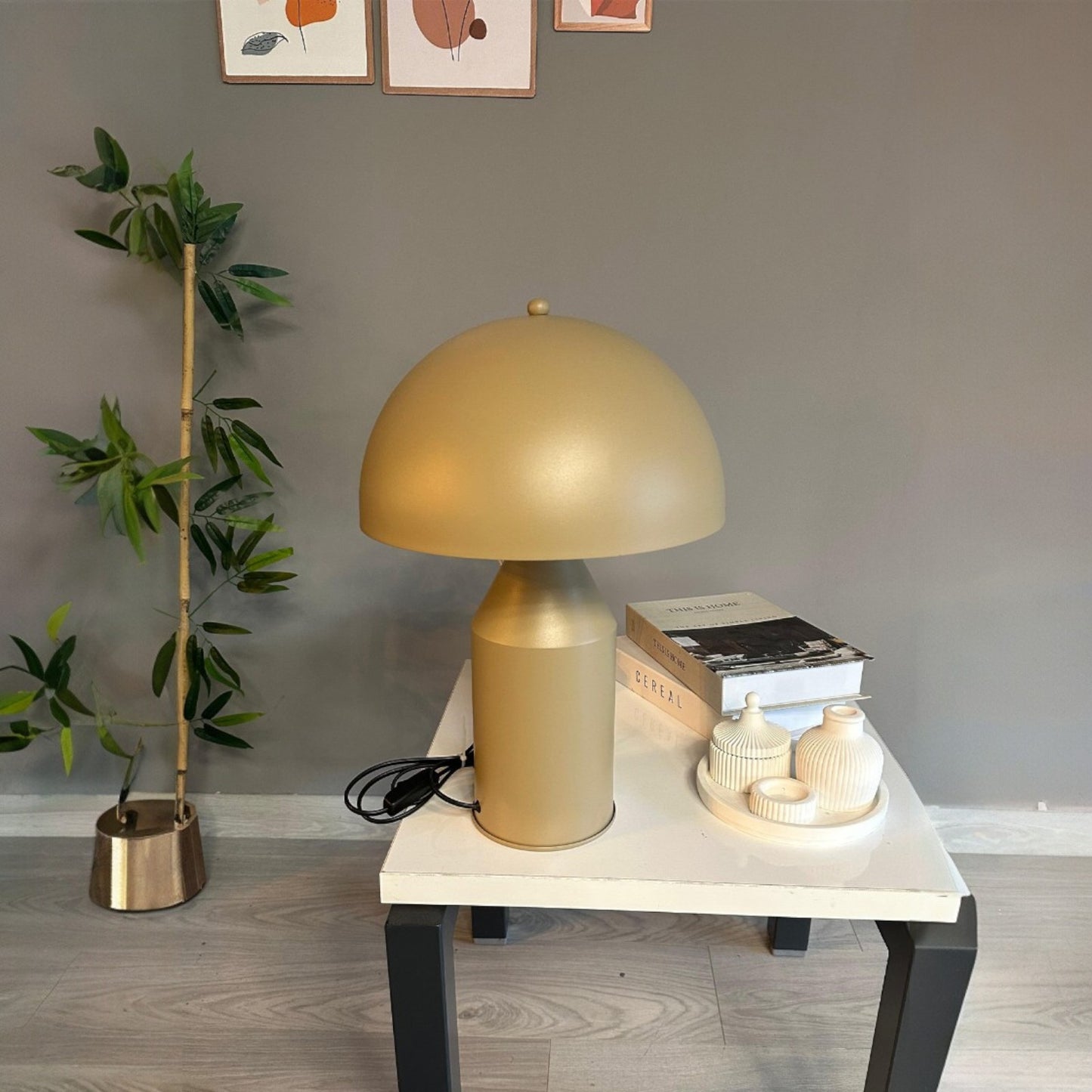 Pilz Tischlampe Metall