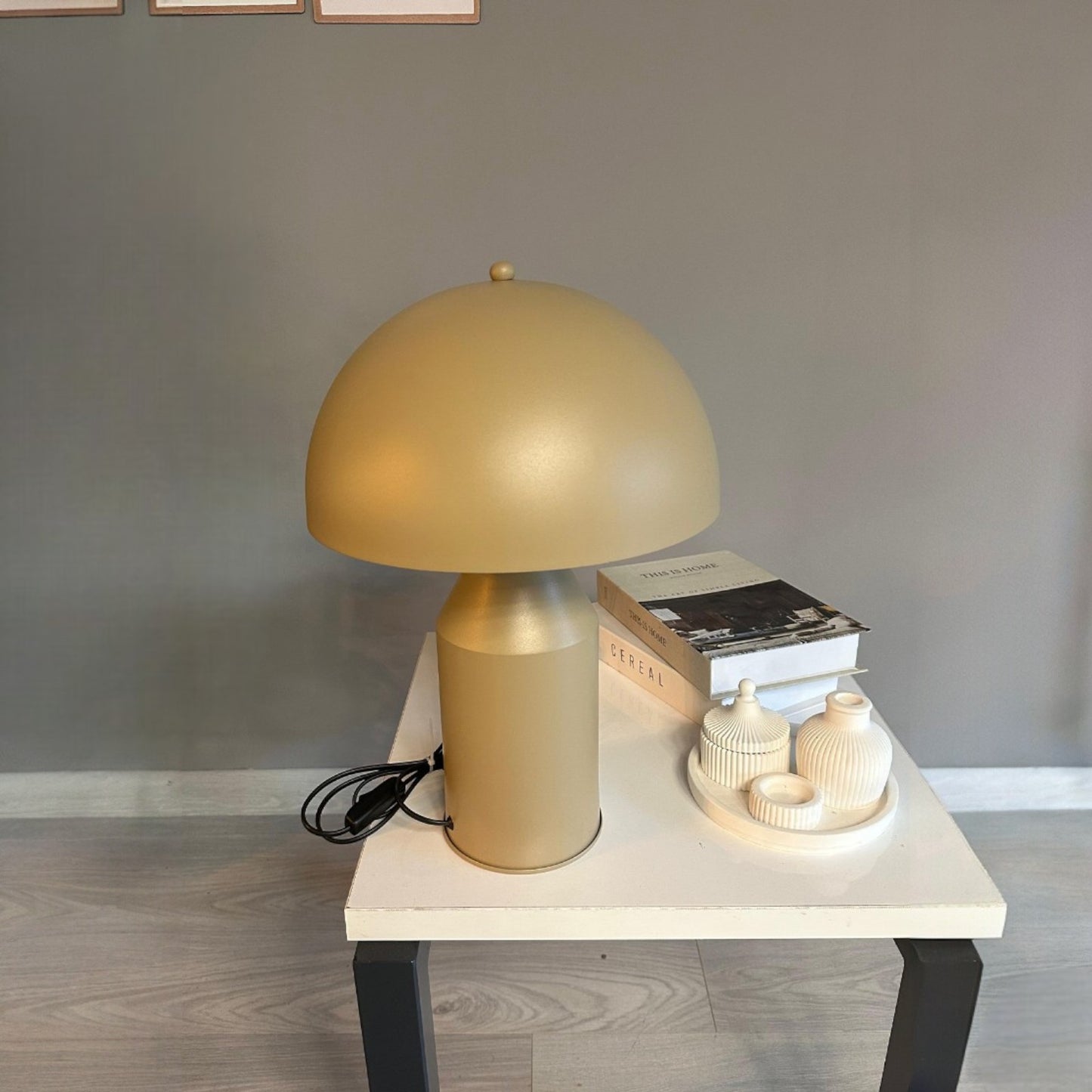 Pilz Tischlampe Metall