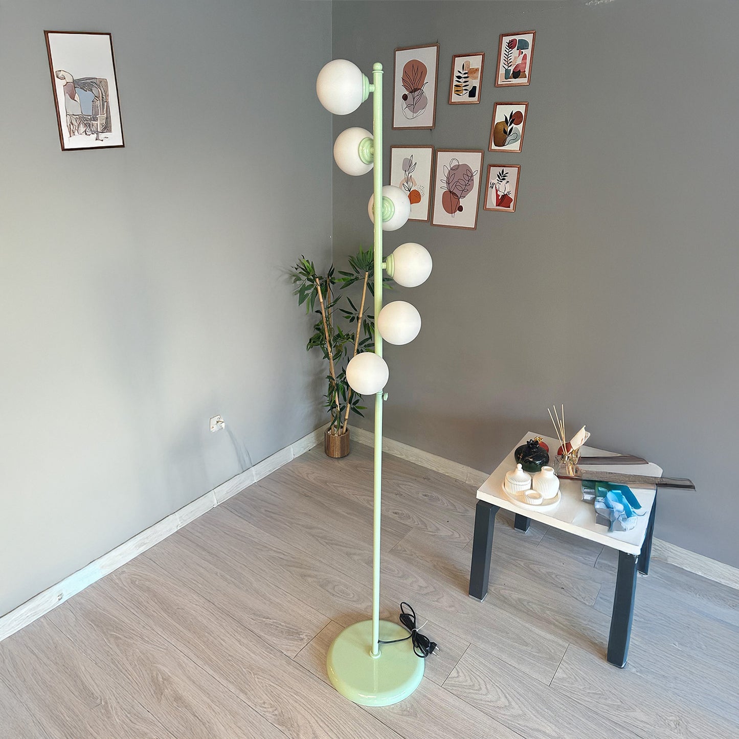 Stehlampe Modern Dekorativ Metall Wohnzimmer Arbeitszimmer Stehlampe