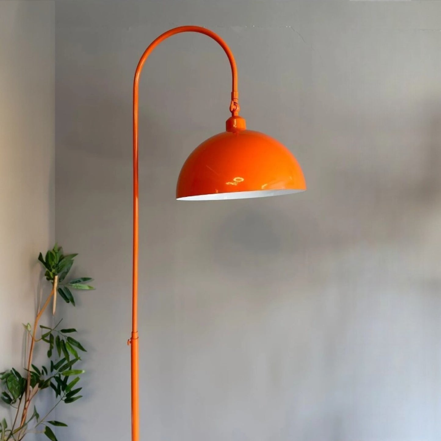 Stehlampe Moderne Stehlampe aus Metall mit E27, verstellbarer Lampenschirm