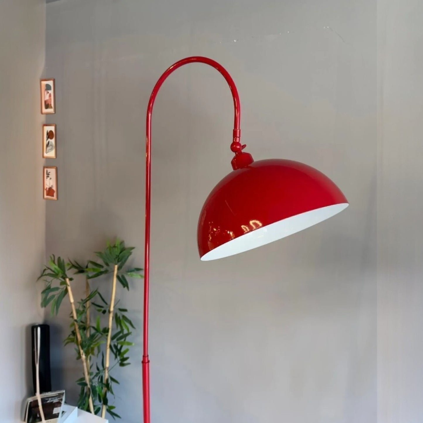 Stehlampe Moderne Stehlampe aus Metall mit E27, verstellbarer Lampenschirm