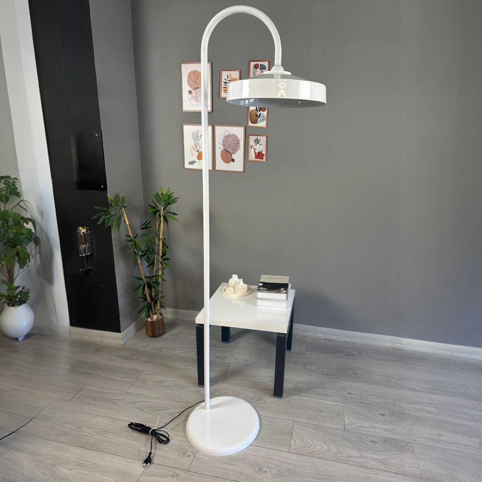 Stehlampe Cirva Bewegender Ufo Kopf Moderne Dekorative Metall Stehlampe
