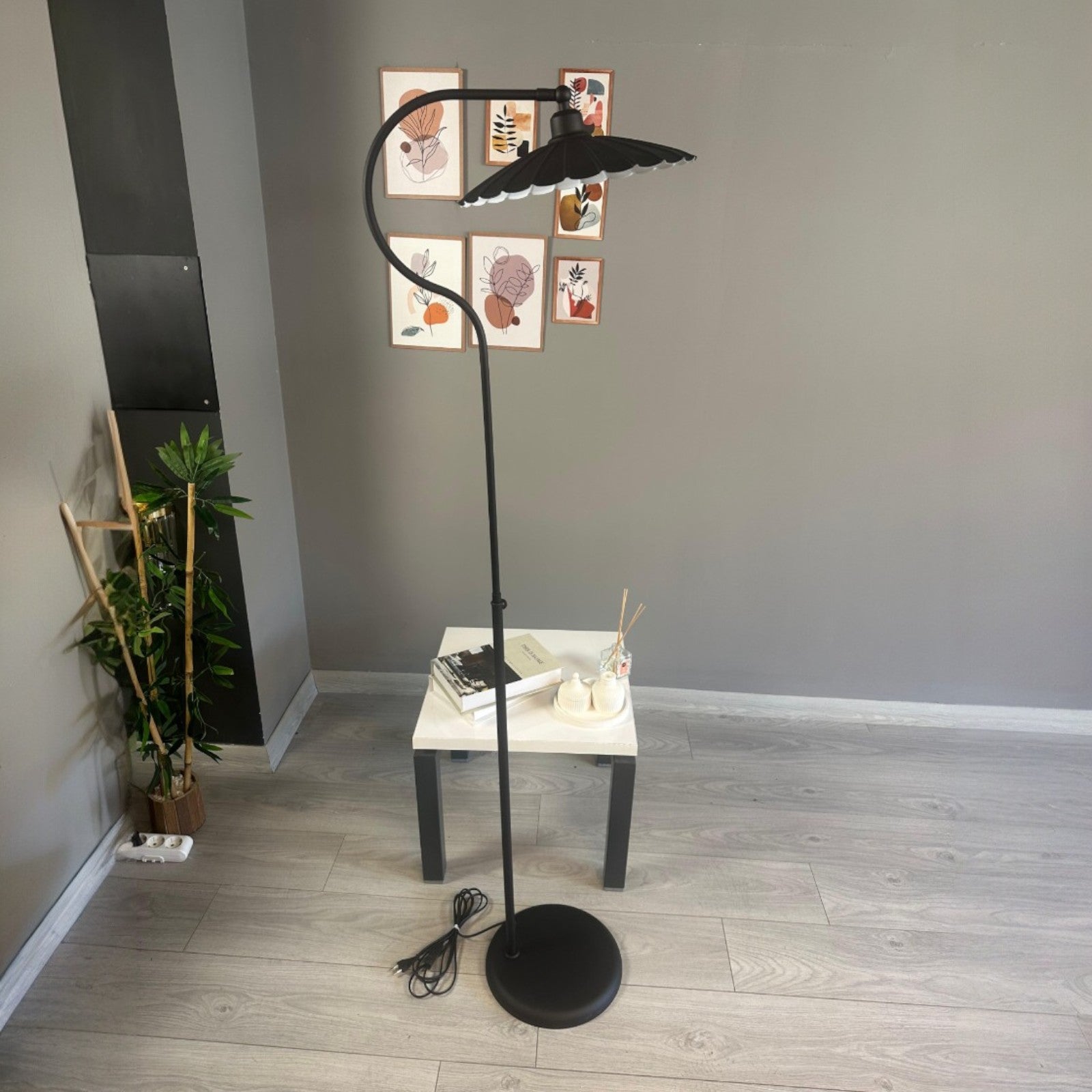 Stehlampe Lirax Bewegender Ufo Kopf Moderne Dekorative Metall Stehlampe