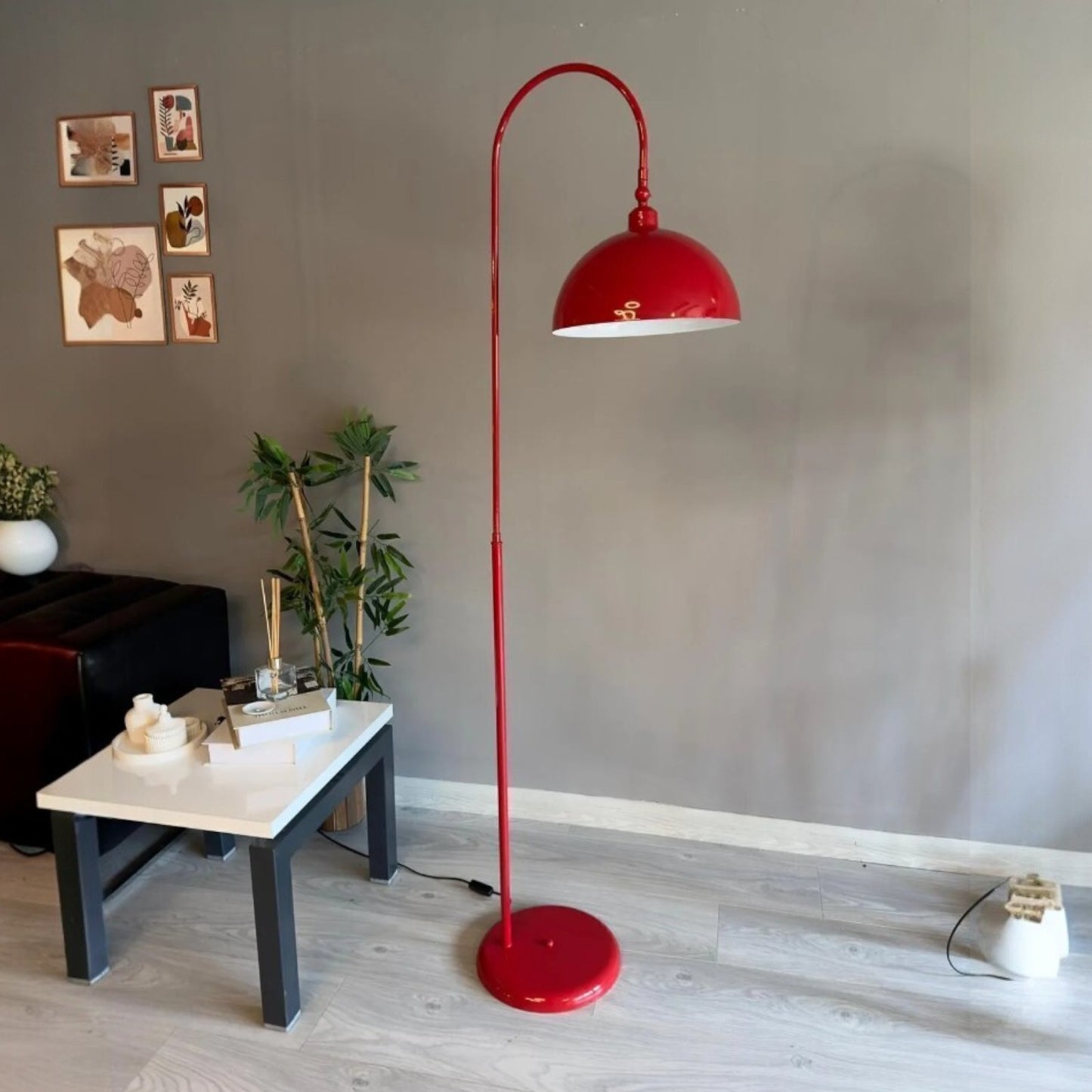 Stehlampe Moderne Stehlampe aus Metall mit E27, verstellbarer Lampenschirm