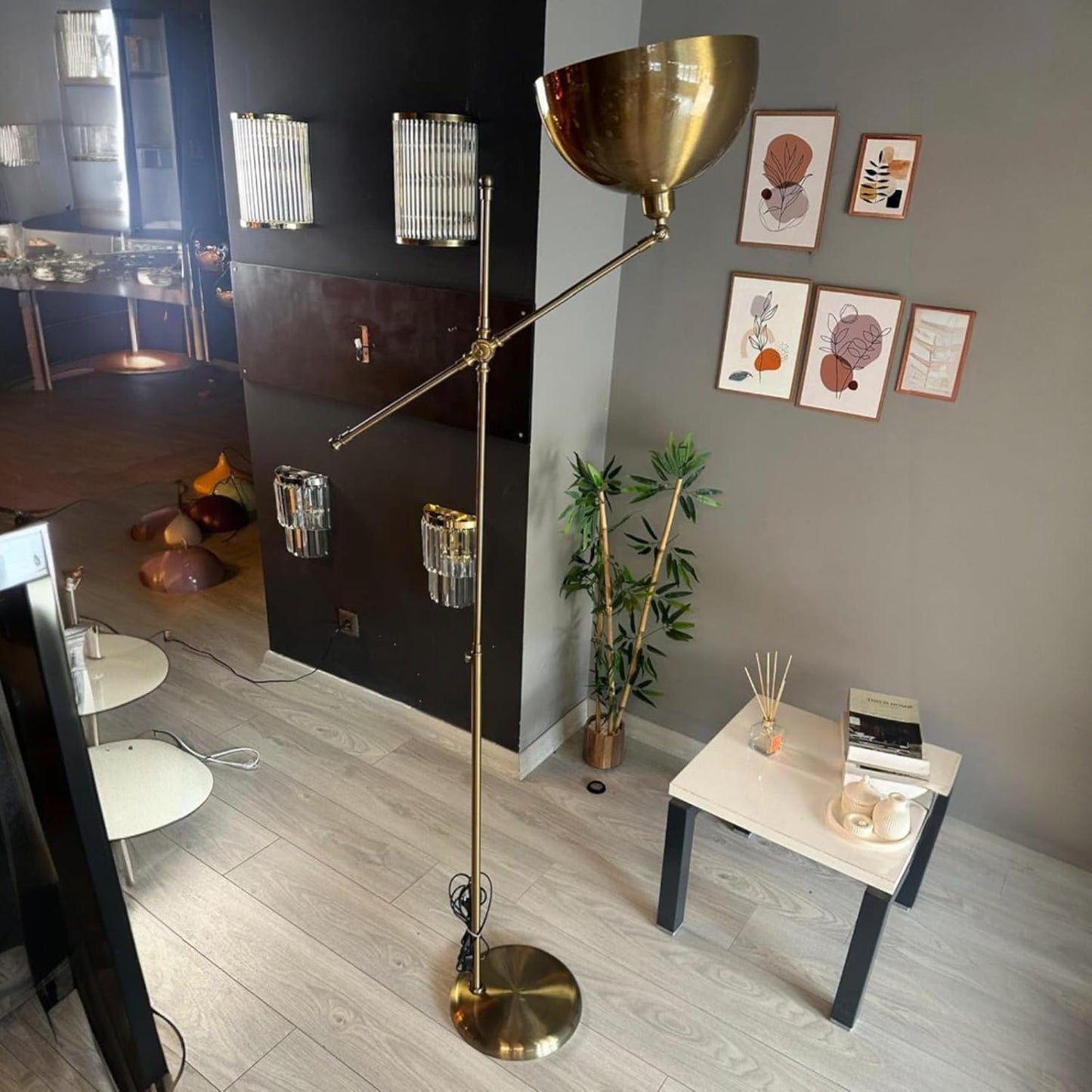 Gorkiede Moderne Stehleuchte