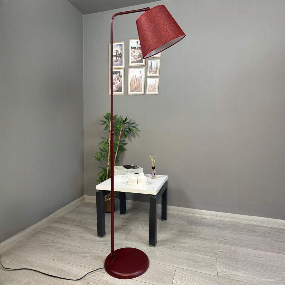 Stehlampe Cotella Bewegender Ufo Kopf Moderne Dekorative Metall Stehlampe