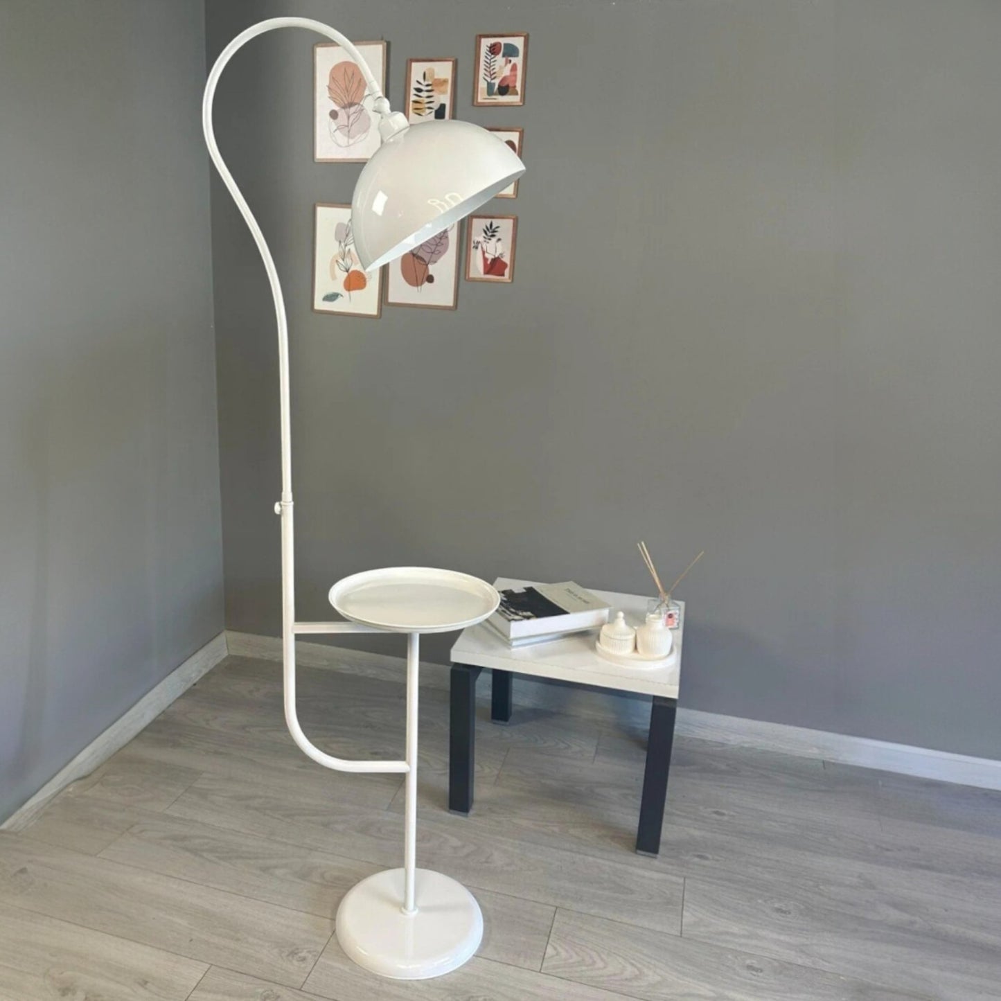 Stehlampe Liora Bewegender Ufo Kopf Moderne Dekorative Metall Stehlampe