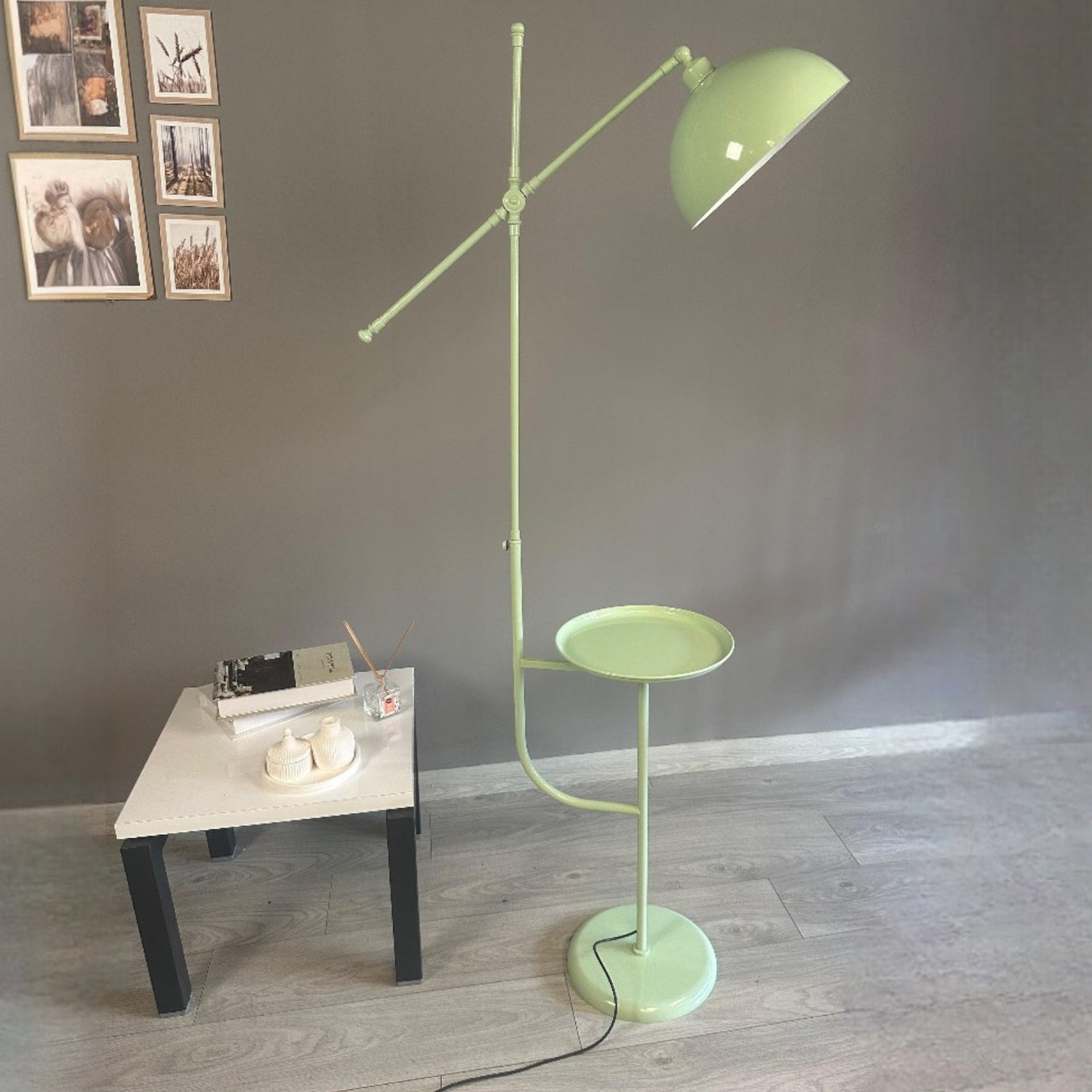 Stehlampe Raxon Bewegender Ufo Kopf Moderne Dekorative Metall Stehlampe
