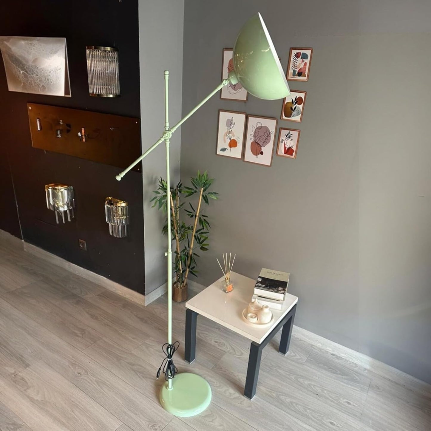 Gorkiede Moderne Stehleuchte