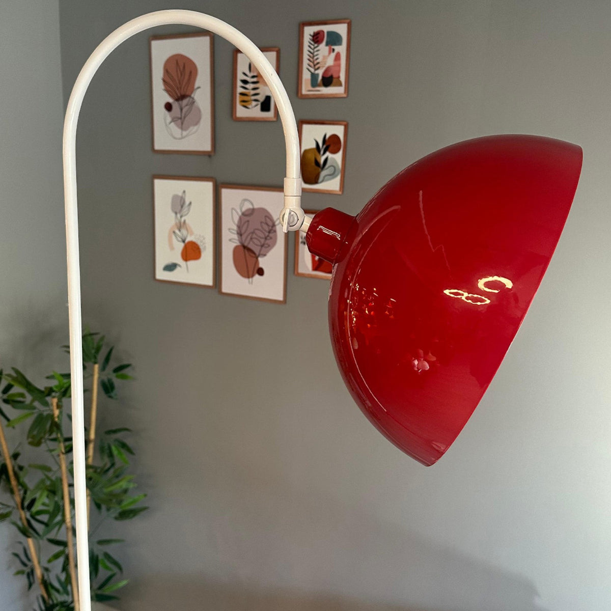 Stehlampe Moderne Stehlampe aus Metall mit E27, verstellbarer Lampenschirm
