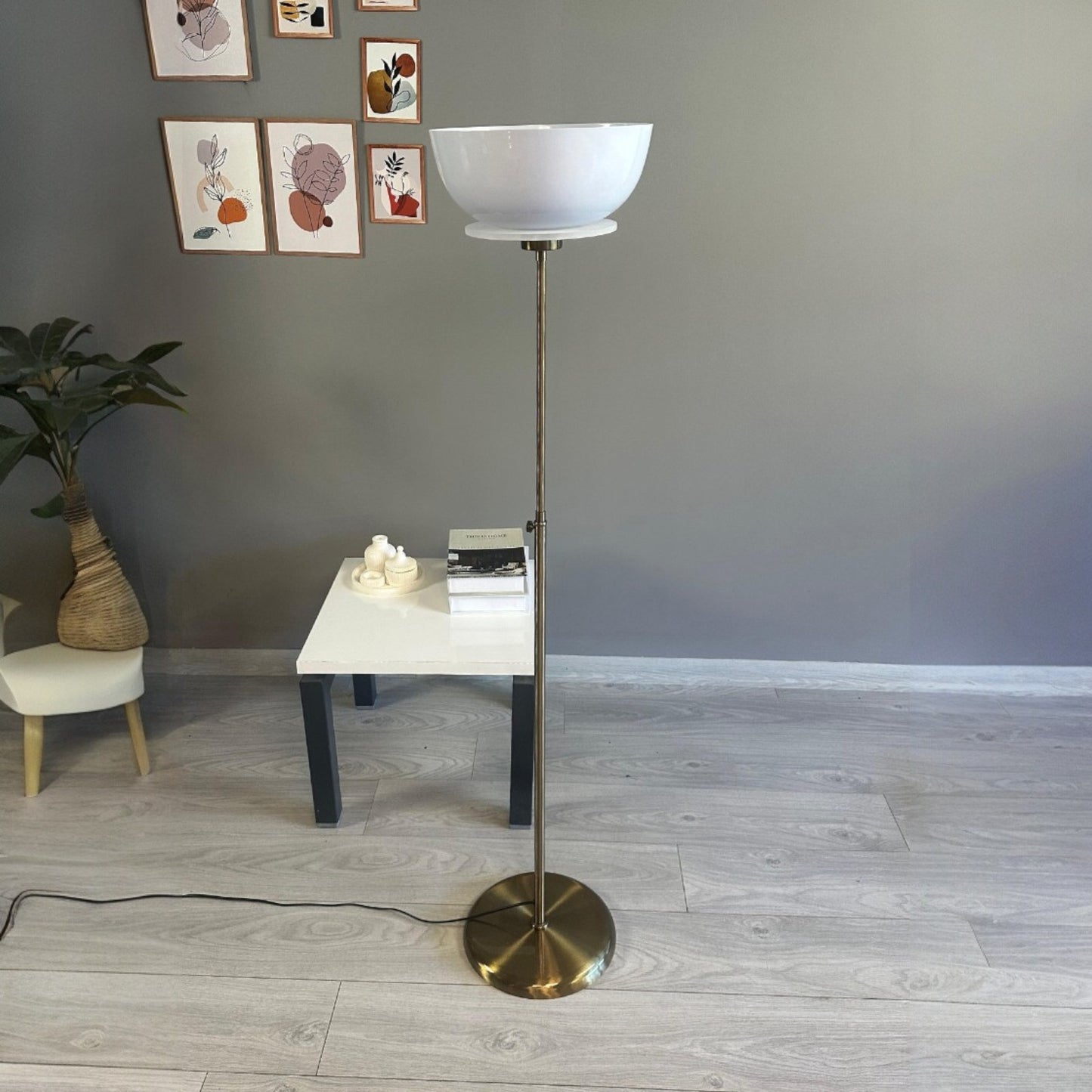 Stehlampe Lunex Bewegender Ufo Kopf Moderne Dekorative Metall Stehlampe
