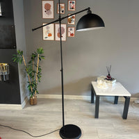 Stehlampe aus Metall mit E27, verstellbarer Lampenschirm