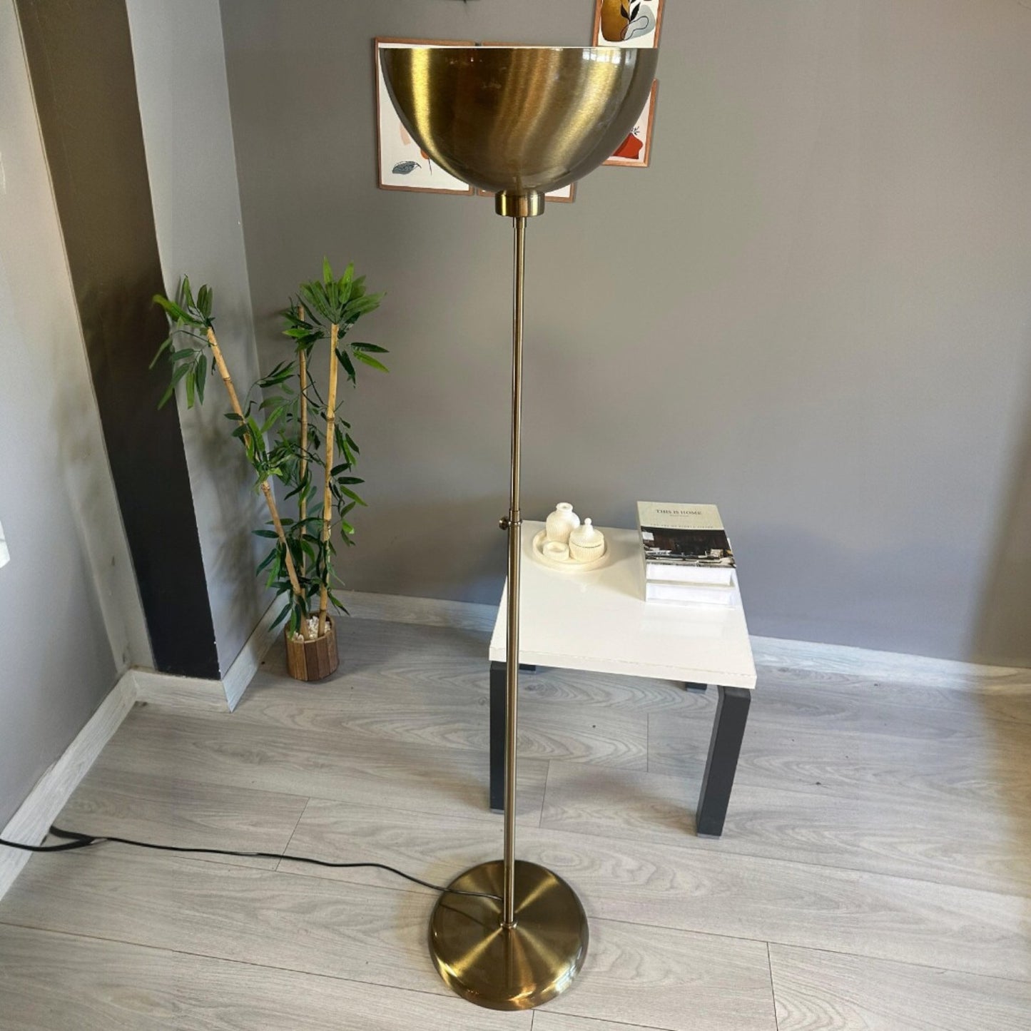 Stehlampe Lunex Bewegender Ufo Kopf Moderne Dekorative Metall Stehlampe