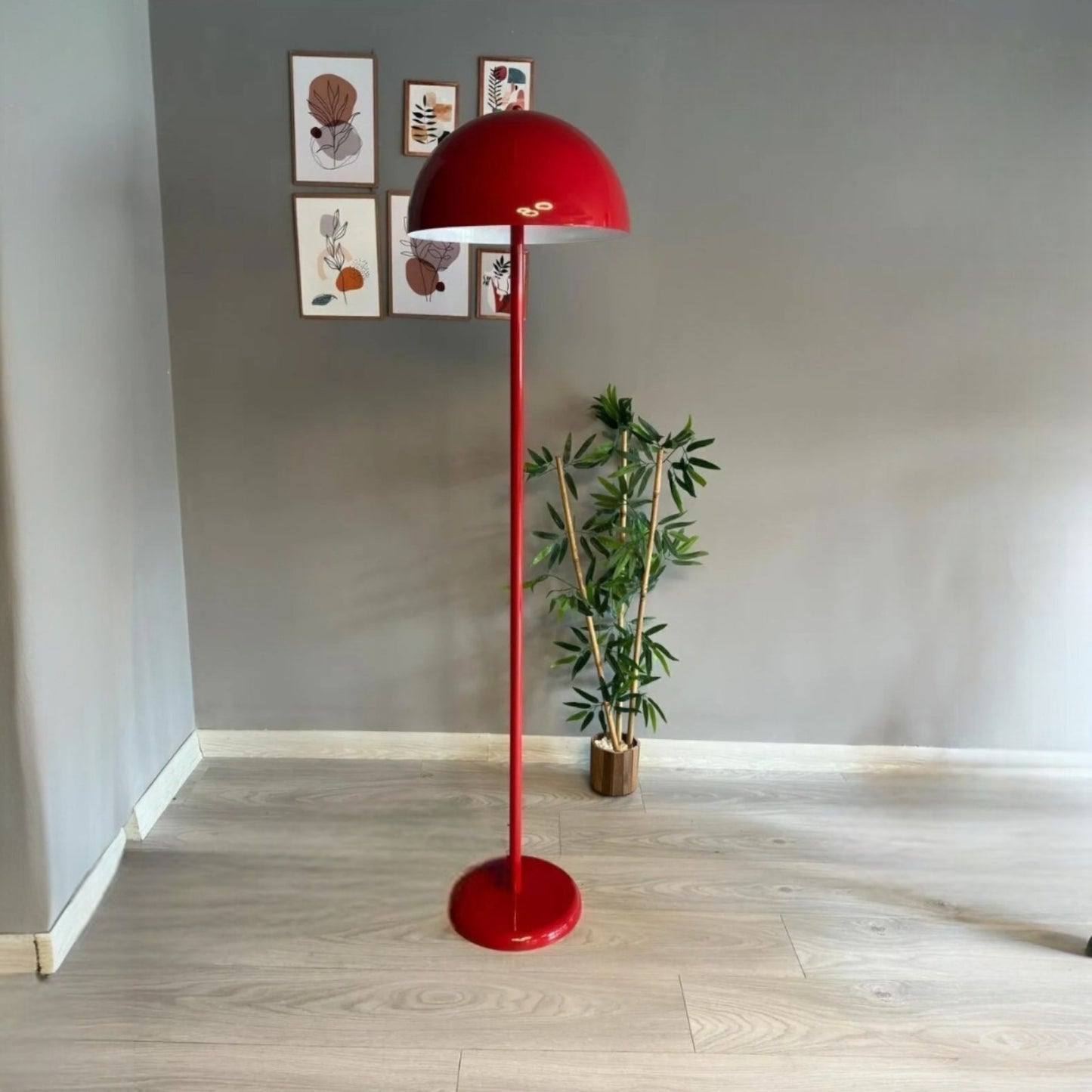 Stehlampe Moderne Stehlampe aus Metall mit E27, verstellbarer Lampenschirm