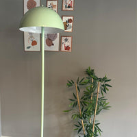 Stehlampe Moderne Stehlampe aus Metall mit E27, verstellbarer Lampenschirm